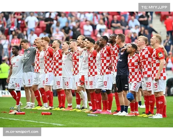 美因茨门将岑特纳多次神扑，难阻球队客场失利